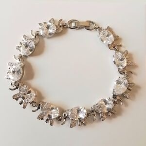 Pretty Bird White Gold Plated Elephant Charm Bracelet